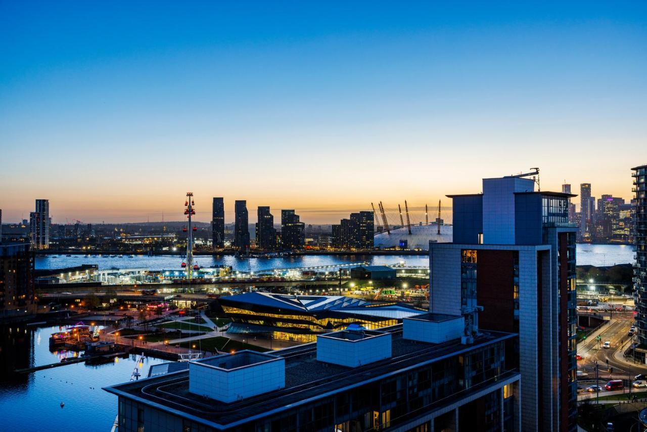 Austin David Excel * London