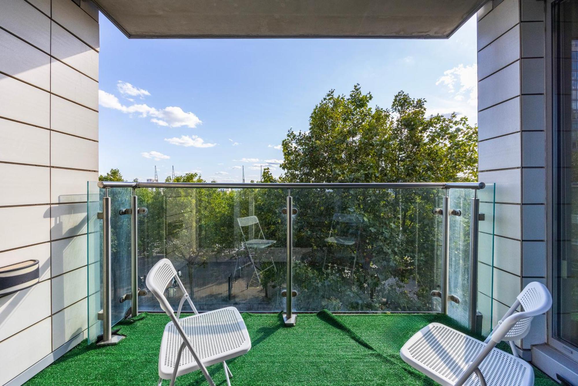 Austin David Excel Apartment