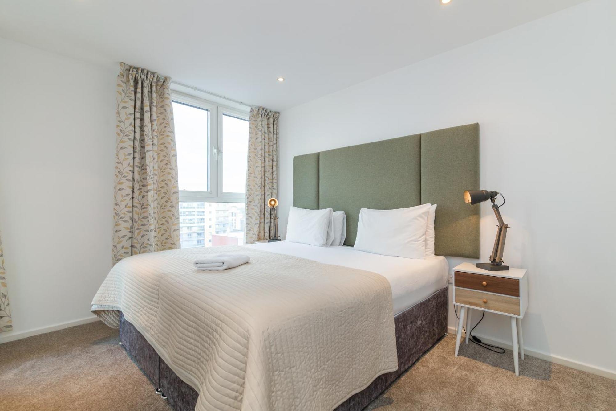Austin David Excel Londra